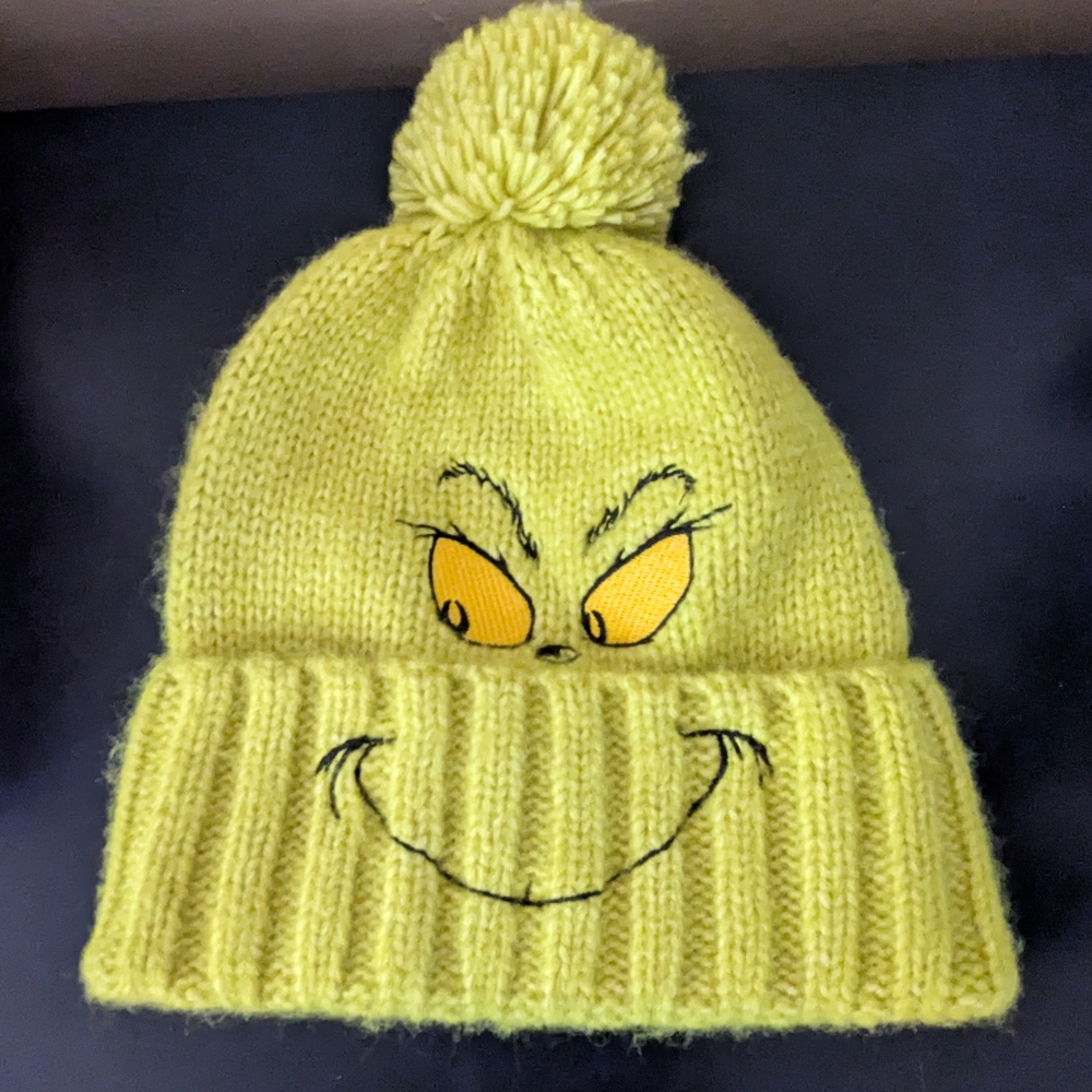 American Eagle Outfitters Yellow Grinch Beanie